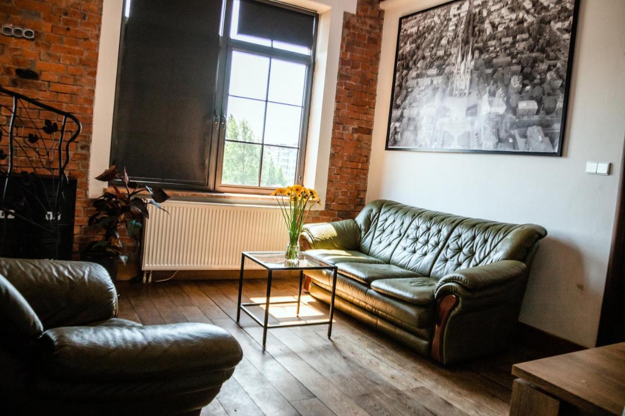 Redcity Loft 25 Apartment