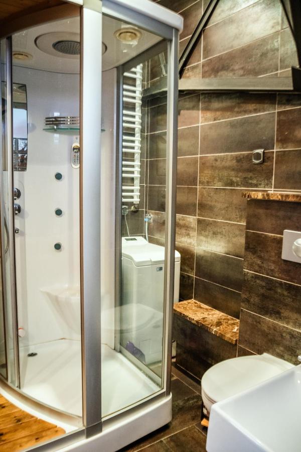 Redcity Loft 25 *